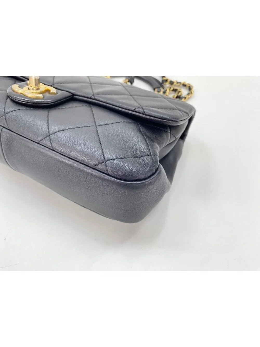 Chanel Shoulder Bag Quilted